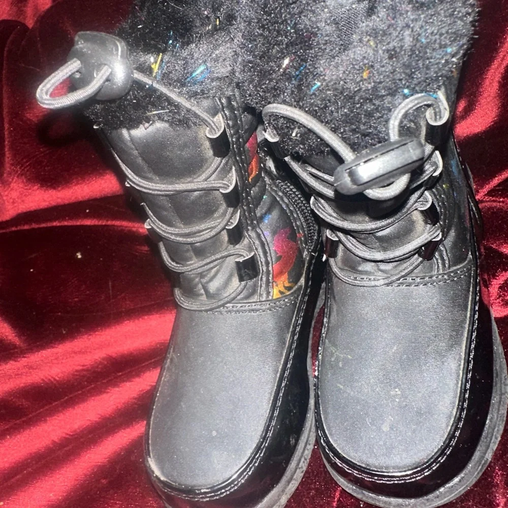 totes Black Kids Winter Boots with Rainbow Unicorns‎